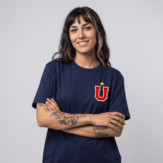 Polera U. de Chile (AZUL) - LA "U" (en el corazón + Estrella) - Poleras de la U