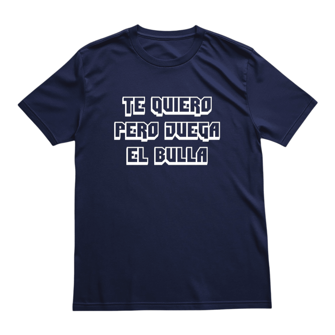 Polera azul U. de Chile Pero Juega el Bulla Letras Blancas | Poleras de la U