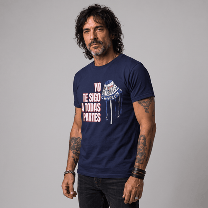 Polera U. de Chile (AZUL) - YO TE SIGO A TODAS PARTES - Poleras de la U